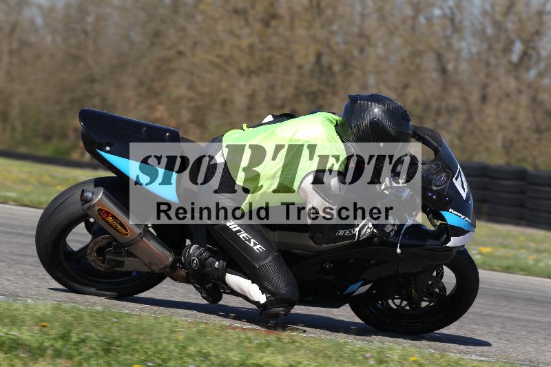 Archiv-2025/03 04.04.2025 TZ Motorsport ADR/Gruppe gruen/77